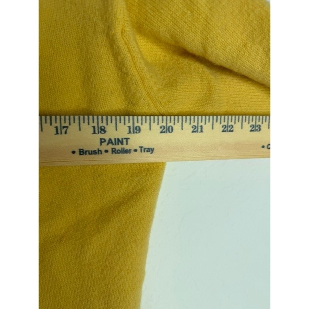 James Pringle Scottish Fashions Yellow Pure Lambswool Cardigan Sweater Scotland - Picture 4 of 5
